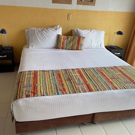 Hotel Hacienda El Diamante บีเยตา ภายนอก รูปภาพ