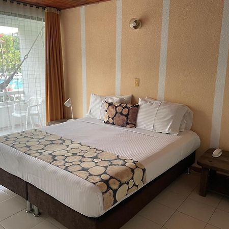 Hotel Hacienda El Diamante บีเยตา ภายนอก รูปภาพ