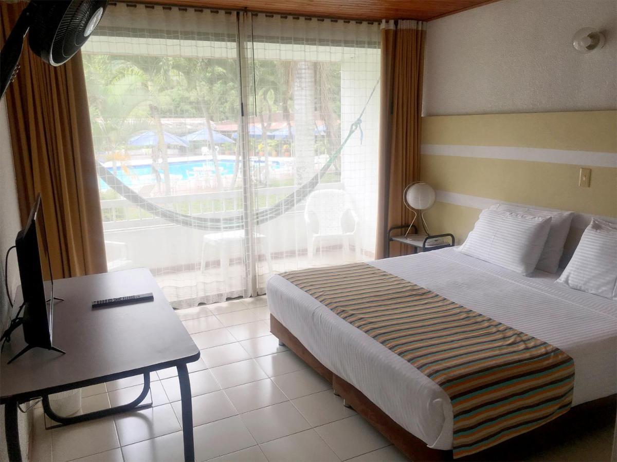 Hotel Hacienda El Diamante บีเยตา ภายนอก รูปภาพ