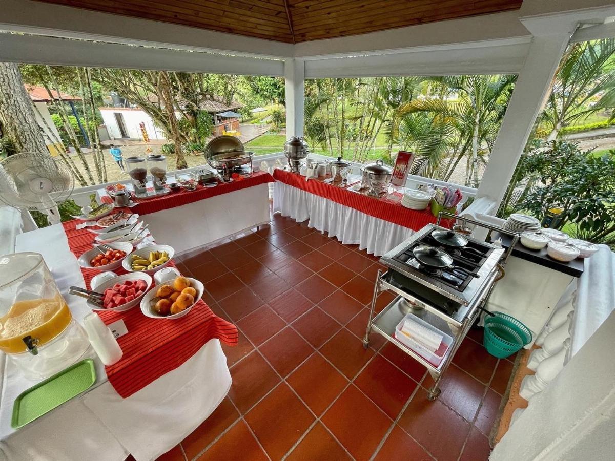Hotel Hacienda El Diamante บีเยตา ภายนอก รูปภาพ