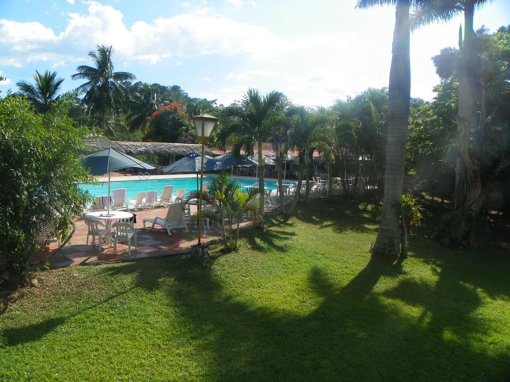 Hotel Hacienda El Diamante บีเยตา ภายนอก รูปภาพ