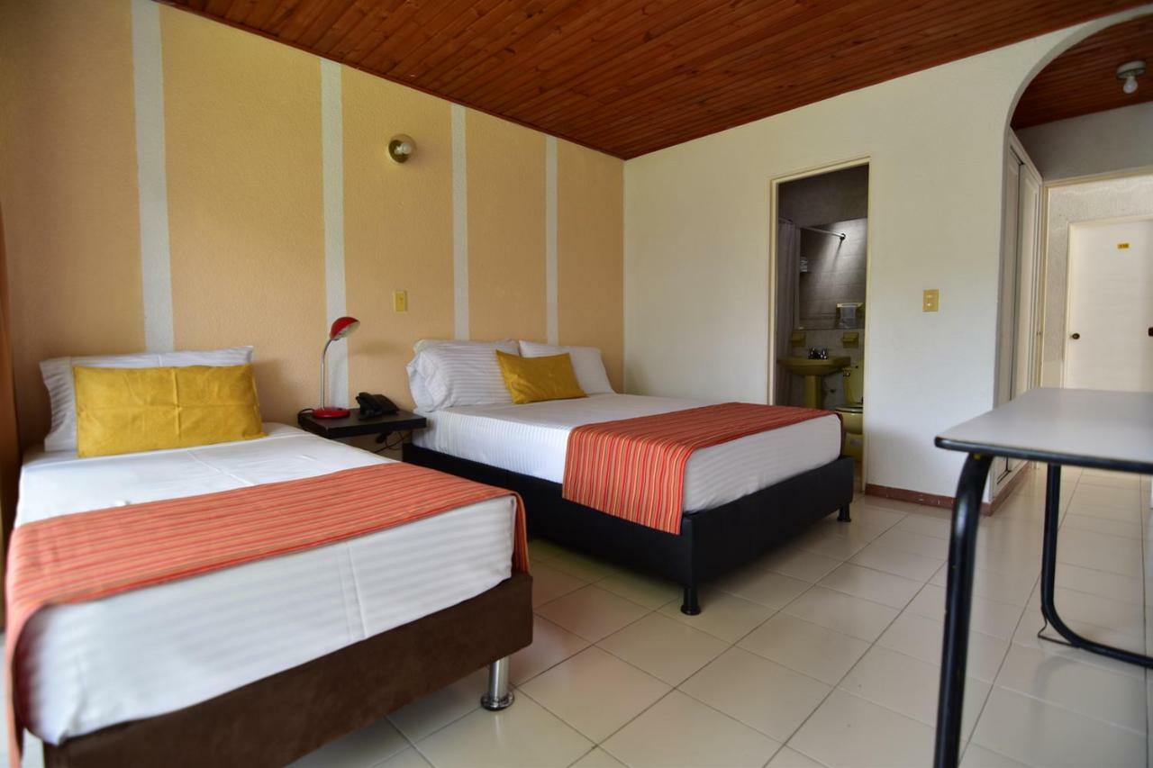 Hotel Hacienda El Diamante บีเยตา ภายนอก รูปภาพ