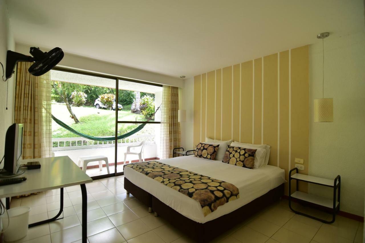 Hotel Hacienda El Diamante บีเยตา ภายนอก รูปภาพ